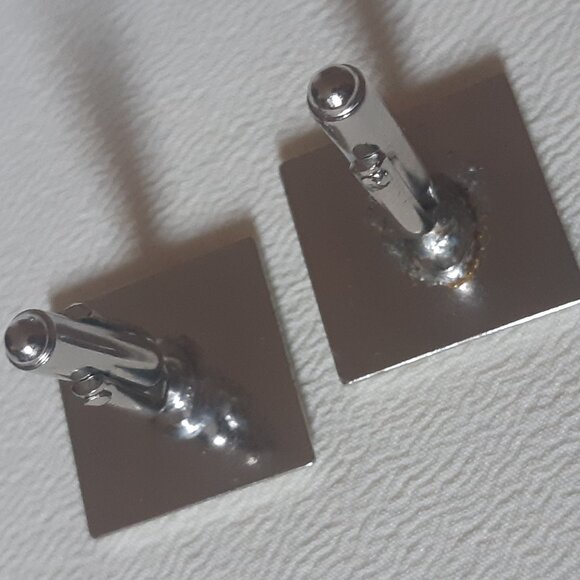 ⚡️BUY 3 for $55⚡️ Vintage Fleur De Lis Sliver Tone & Black Cuff Links - Picture 5 of 8